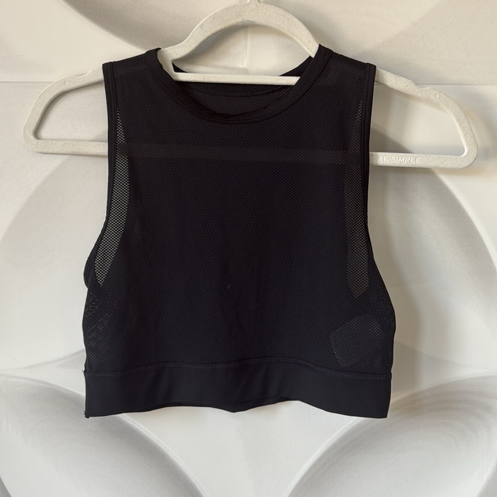 Nike Women's Black Mesh Crop Top! - Picture 4 of 6